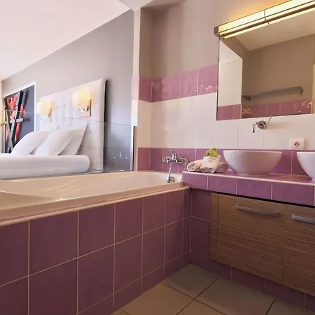 Jardin D'eden By Agn Je117 - Junior Premium Réservé Aux Couples Apartamento